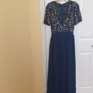 Long gala party dress. Sequined torso. Blue
